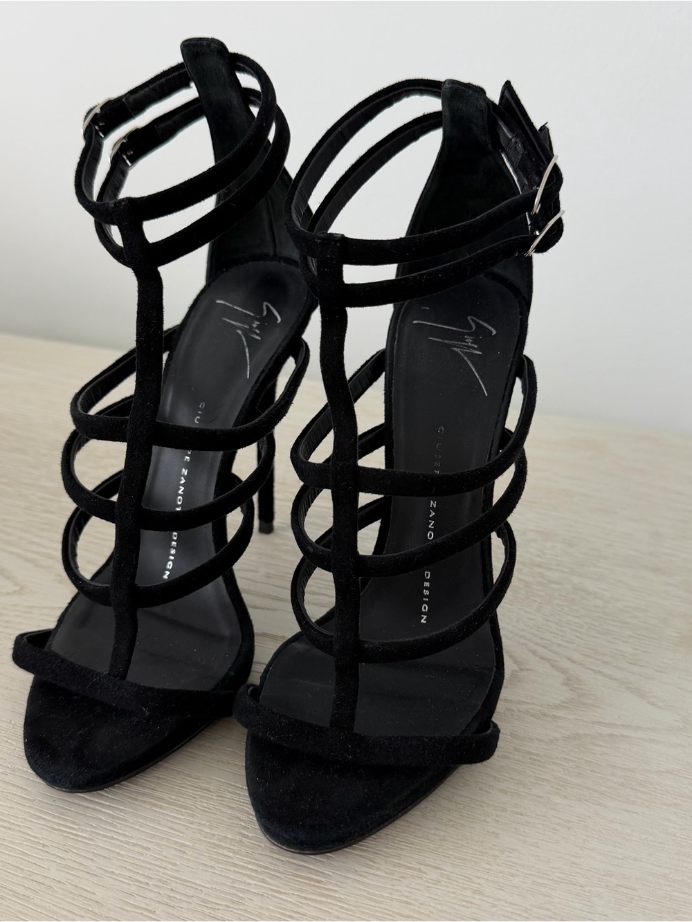 Giuseppe Zanotti Vero Cuoio Black Strappy Suede Stiletto Sandals